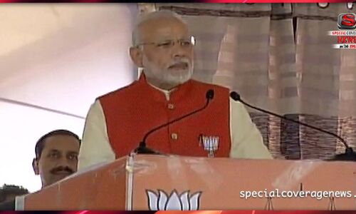 अगर राजनीति करनी है तो विकास की करो, विनाश की राजनीति तो देश ने 70 साल देखी है - PM मोदी अगर राजनीति करनी है तो विकास की करो, विनाश की राजनीति तो देश ने 70 साल देखी है - PM मोदी