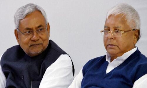 ..तो नीतीश कुमार के सहयोगी ने दिए लालू की प्रॉपर्टी के पेपर