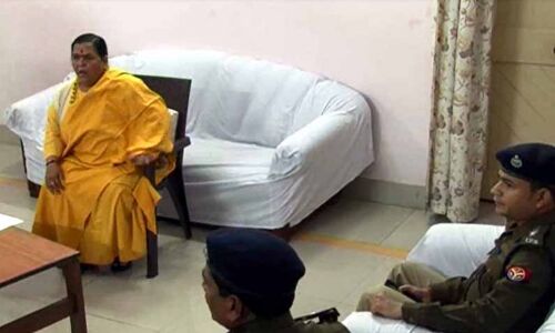 केन्द्रीय मंत्री उमा भारती ने बीजेपी विधायक से बोलीं, जाओ चुल्लू भर पानी में डूब मरो