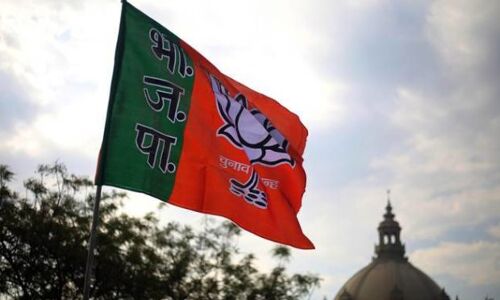 बीजेपी को सुप्रीम कोर्ट का झटका, चुनाव को दिया असंवैधानिक करार! बीजेपी को सुप्रीम कोर्ट का झटका, चुनाव को दिया असंवैधानिक करार!