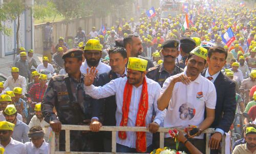 हार्दिक पटेल के ऐलान से पटेलों में मची खलबली, बीजेपी की उडी हवाइयां