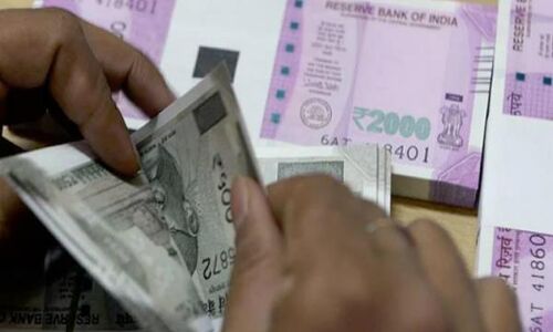 बड़ी खबर: नोटबंदी के दौरान BJP ने बदले करोड़ों रुपए!