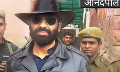 पुलिस मुठभेड़ में पांच लाख का इनामी कुख्यात आनंदपाल ढेर, दो पुलिसकर्मी भी घायल