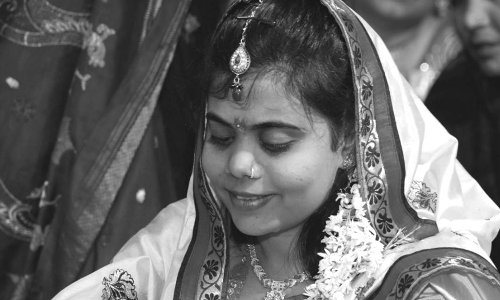 ये नेत्रहीन महिला बनी आईएएस, रचा इस बहन ने इतिहास