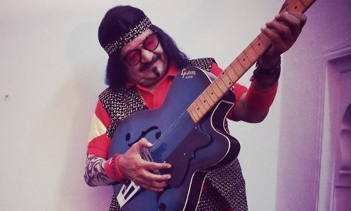 रॉकस्टार लुक में नज़र आए बीजेपी महासचिव कैलाश विजयवर्गीय