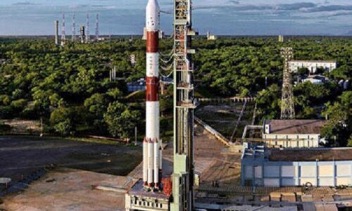 ISRO ने रचा इतिहास, एक साथ लॉन्च किए 104 सेटेलाइट ISRO ने रचा इतिहास, एक साथ लॉन्च किए 104 सेटेलाइट
