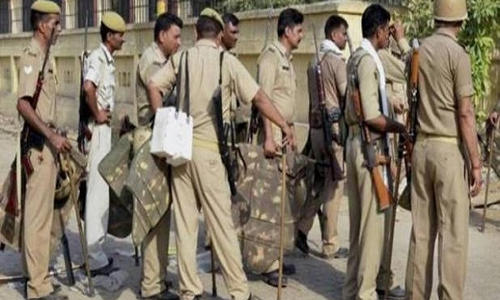 गाजियाबाद में पुलिस टीम पर जानलेवा हमला, सिपाही को लगी गोली गाजियाबाद में पुलिस टीम पर जानलेवा हमला, सिपाही को लगी गोली