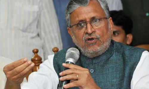 बीजेपी के वित्त मंत्री बोले सावन भादों में मंदी रहती ही है!