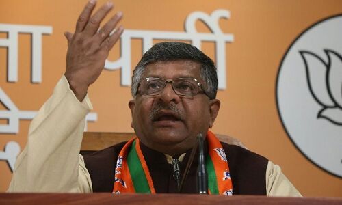 अब शहर जाने की जरूरत नही, गांव के सीएससी से भी मिलेगी पेंशन: रविशंकर प्रसाद अब शहर जाने की जरूरत नही, गांव के सीएससी से भी मिलेगी पेंशन: रविशंकर प्रसाद