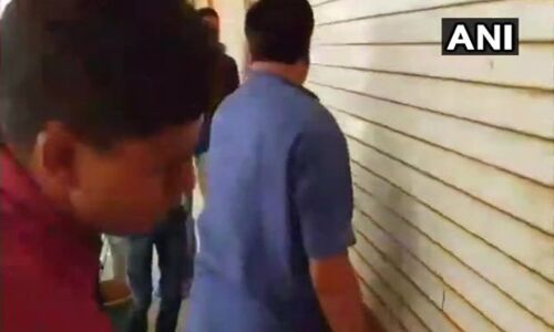 भारत बंद के दौरान जबरन दुकान बंद कराते बीजेपी विधायक का वीडियो वायरल!