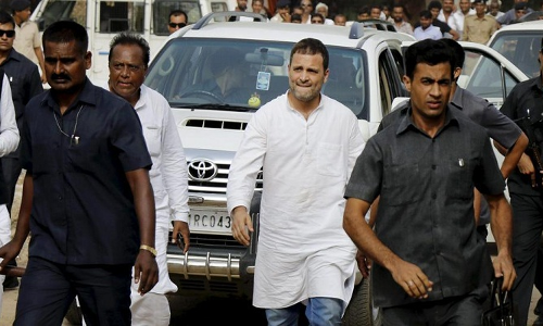 गुजरात में राहुल गांधी 14 वां सवाल, घूम जायेंगे साहब सुनकर कौन है इन दलितों का मसीहा?