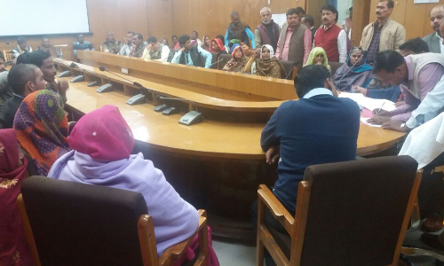 यूपी में बीजेपी ने दिया सपा को झटका, जीत लिया यह चुनाव