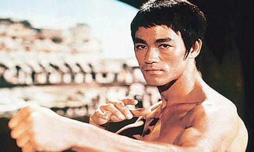 बर्थडे स्पेशल: मशीन जितने तेज थे ब्रूस ली के हाथ, जानें कुछ खास