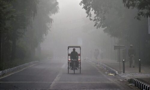 #Pollution : यूपी में बढ़े जानलेवा प्रदूषण से मचा हड़कंप, इन शहरों की हवा सबसे ज्यादा जहरीली