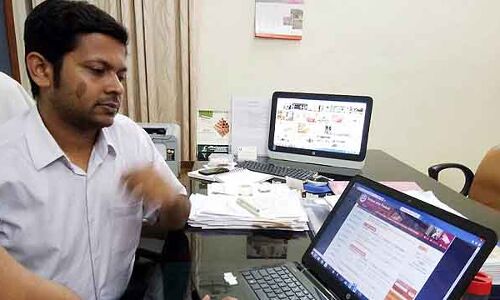 डीएम की तत्परता ने बचाई अस्मत, बिकने से बची मयूरिका