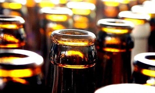 कानपुर में जहरीली शराब से 11 की मौत, सपा पूर्व विधायक के रिश्तेदार समेत 11 गिरफ्तार