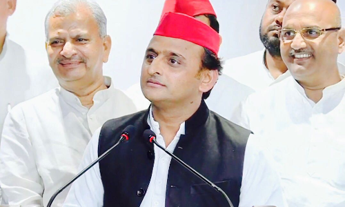 अखिलेश यादव के लिए भाग्यशाली है ललई!