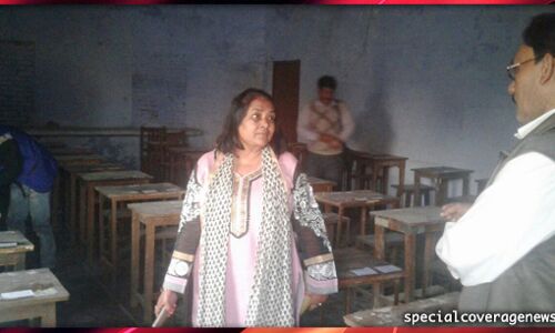 पीलीभीत : एसडीएम अमरिया ने बोर्ड परीक्षा केंद्रों का लिया जायजा