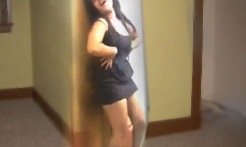 देखें वीडियो: क्यों किया इस लडकी ने ऐसा काम!