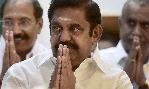 तमिलनाडु के मुख्यमंत्री ई पलानीस्वामी की बढ़ सकती है मुश्किलें, अब सुप्रीम कोर्ट करेगा सुनवाई तमिलनाडु के मुख्यमंत्री ई पलानीस्वामी की बढ़ सकती है मुश्किलें, अब सुप्रीम कोर्ट करेगा सुनवाई