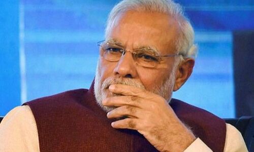 चुनाव आयोग ने पीएम मोदी को दी चेतावनी, कहा -ध्यान रखना