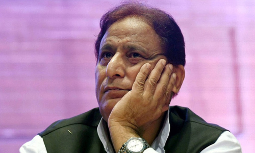 आजम खान हुए बीमार, पुलिस से वकील ने मांगा 15 दिनों का वक्त आजम खान हुए बीमार, पुलिस से वकील ने मांगा 15 दिनों का वक्त