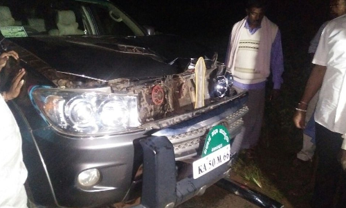 BJP नेता व कर्नाटक के पूर्व सीएम येदियुरप्‍पा के बेटे की कार ने राहगीर को कुचला