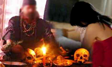 рд╕рдВрддрд╛рди рдкреНрд░рд╛рдкреНрддрд┐ рдХреЗ рд▓рд┐рдП рдорд╣рд┐рд▓рд╛ рдиреЗ рдХреА 3 рд╡рд░реНрд╖реАрдп рдорд╛рд╕реВрдо рдХреА рд╣рддреНрдпрд╛, рдЧрд┐рд░рдлреНрддрд╛рд░ рд╕рдВрддрд╛рди рдкреНрд░рд╛рдкреНрддрд┐ рдХреЗ рд▓рд┐рдП рдорд╣рд┐рд▓рд╛ рдиреЗ рдХреА 3 рд╡рд░реНрд╖реАрдп рдорд╛рд╕реВрдо рдХреА рд╣рддреНрдпрд╛, рдЧрд┐рд░рдлреНрддрд╛рд░