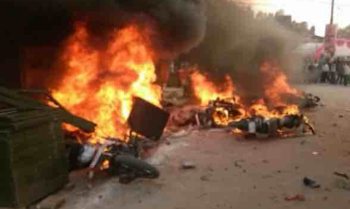 कानपुर में बवाल : मुहर्रम के जुलूस को लेकर दो थाना क्षेत्रों में बवाल, आगजनी-पथराव के बाद भारी फोर्स तैनात