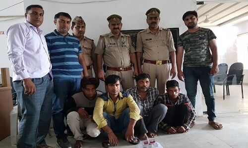 गाज़ियाबाद पुलिस ने किया फ्लैटों और घरो में चोरी करने वाले गिरोह का पर्दाफ़ाश ,चार शातिर लुटेरे गिरफ्तार