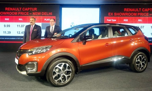 रेनो ने पेश किया नया कॉम्पैक्ट SUV कैप्टर, जानिए कीमत और खास फीचर्स रेनो ने पेश किया नया कॉम्पैक्ट SUV कैप्टर, जानिए कीमत और खास फीचर्स
