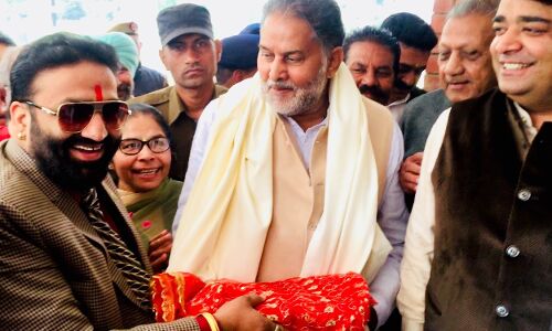 ब्राह्मण महापंचायत व एंटी टेररिस्ट फ्रंट इंडिया ने शिक्षा मंत्री रामबिलास शर्मा को श्रीमद भगवतगीता देकर किया सम्मानित ब्राह्मण महापंचायत व एंटी टेररिस्ट फ्रंट इंडिया ने शिक्षा मंत्री रामबिलास शर्मा को श्रीमद भगवतगीता देकर किया सम्मानित