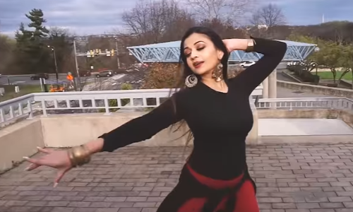 23 साल पुराने गाने पर इस लड़की ने किया ऐसा डांस, अब तक 1 करोड़ लोग देख चुके हैं!