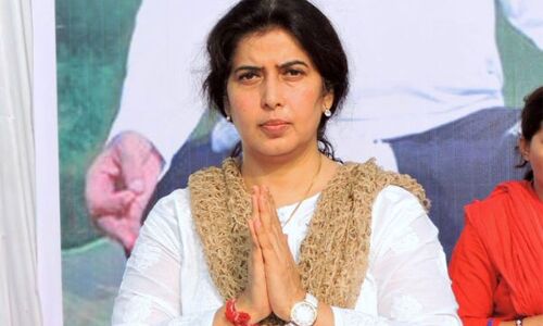 राज्यसभा उम्मीदवार सरोज पाण्डेय को लगी चोट, घायलवस्था में करेंगी पर्चा दाखिल