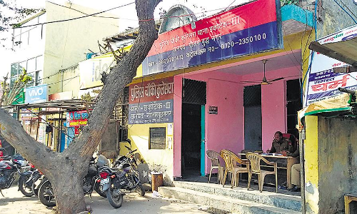 नोएडा : पुलिस चौकी में बच्ची से रेप का प्रयास, आरोपी सिपाही गिरफ्तार