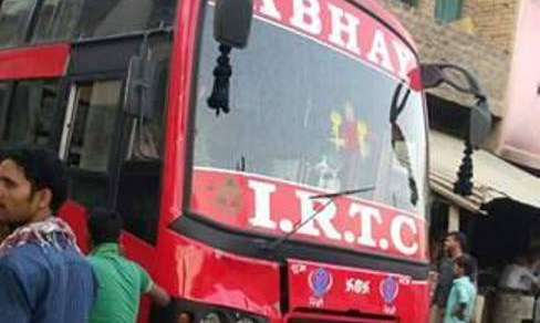 एआरटीओ व पुलिस को नही है भाजपा सरकार का खौफ, दोनों की जुगलबंदी से राजस्व को लग रहा लाखो का चूना एआरटीओ व पुलिस को नही है भाजपा सरकार का खौफ, दोनों की जुगलबंदी से राजस्व को लग रहा लाखो का चूना