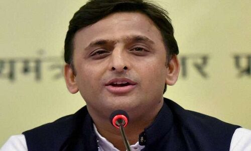 CM अखिलेश महोबा पहुंचे,कनकुआ मे सोलर प्लांट का किया उद्घाटन