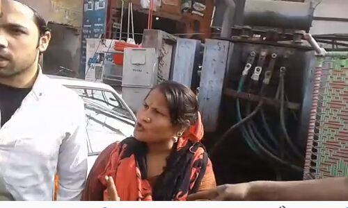 कारखाने की आड में चल रहा देह व्यापार का धंधा, और फिर जो हुआ वो ... कारखाने की आड में चल रहा देह व्यापार का धंधा, और फिर जो हुआ वो ...