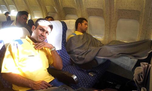 सचिन के बर्थडे पर सहवाग ने कुछ इस अंदाज में दी जन्मदिन की बधाई सचिन के बर्थडे पर सहवाग ने कुछ इस अंदाज में दी जन्मदिन की बधाई