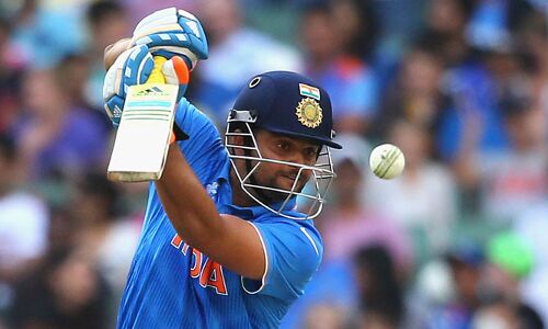 टीम से बाहर चल रहे विस्फोटक बल्लेबाज रैना ने महज 59 गेंदों पर ठोक दिए 126 रन