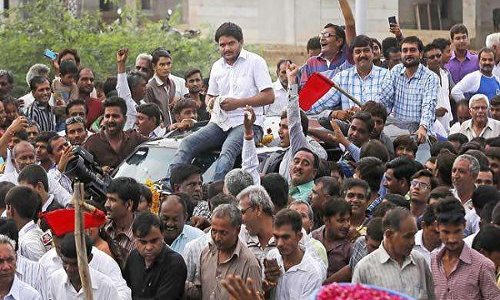 हार्दिक पटेल का बीजेपी के खिलाफ कैंपेन, दिला रहे पाटीदारों को अत्याचार की याद