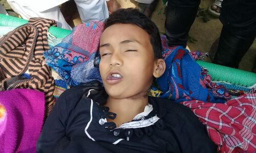 मदरसे में लटकी छात्र की लाश से हड़कम्प