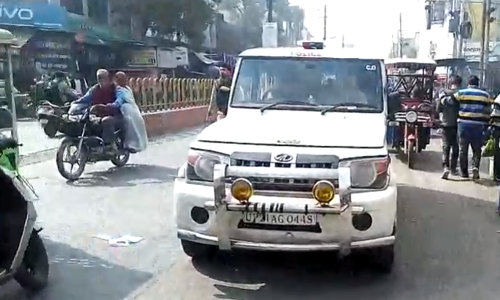 मुरादाबाद आरटीओ का फरमान, अधिकारियों पर कैसे करें लागू