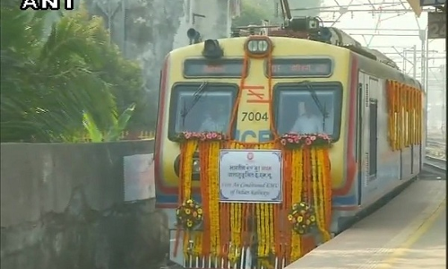 रेलवे के 90 हजार पदों पर आवेदन करने वालों के लिए बड़ी खुशखबरी रेलवे के 90 हजार पदों पर आवेदन करने वालों के लिए बड़ी खुशखबरी