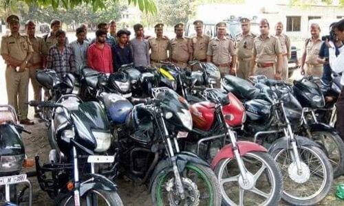 वाहन चोरो के गिरोह को पुलिस ने दवोचा,चोरी की 13 बाइक बरामद
