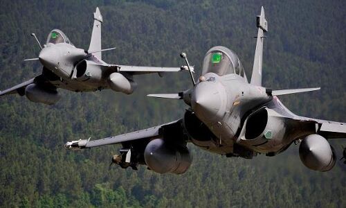 रॉफेल डील द अनटोल्ड स्टोरी: फ्रांस सरकार ने इस सौदे के बदले में क्या पाया ?