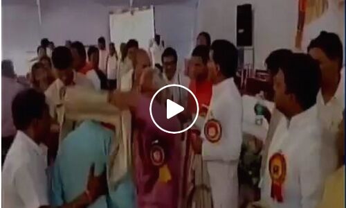 बीजेपी मंत्री और सांसद में जब हुआ बबाल, देखें वीडियो!