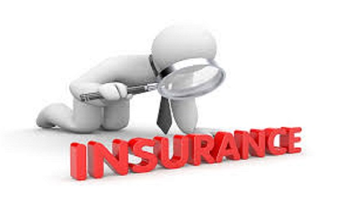 LIC पॉलिसी लेते वक्त ध्यान रखें ये 7 बातें