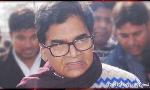 रामगोपाल बोले यादव वोट नहीं करते तो मिलती सिर्फ इतनी सीटें! रामगोपाल बोले यादव वोट नहीं करते तो मिलती सिर्फ इतनी सीटें!