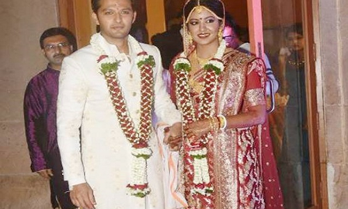 फिल्म फिरंगी की एक्ट्रेस इशिता दत्ता ने गुपचुप रचाई शादी, काजोल संग पहुंचे अजय देवगन